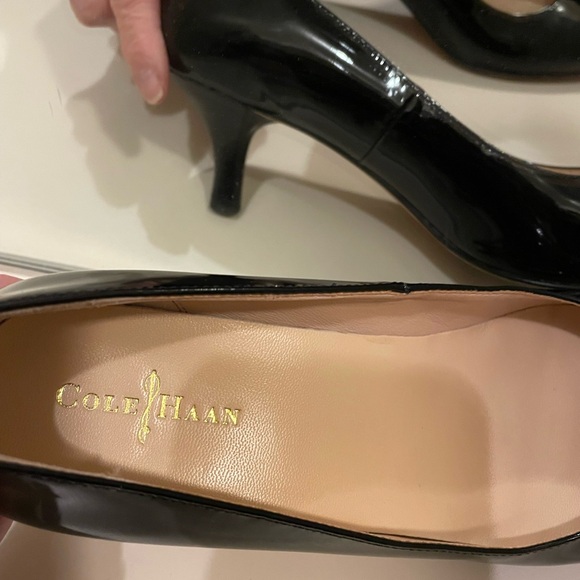 EUC Cole Haan Patent Leather Heels - Picture 3 of 5